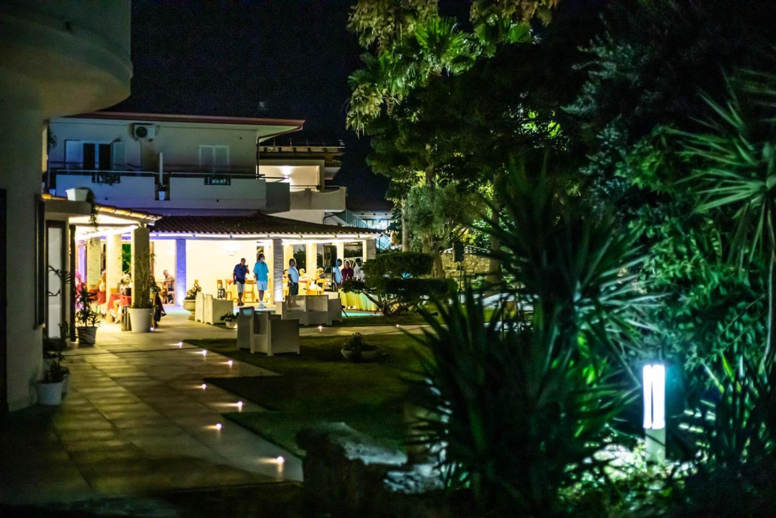 Hotel Calabrisella Calabria Экстерьер фото